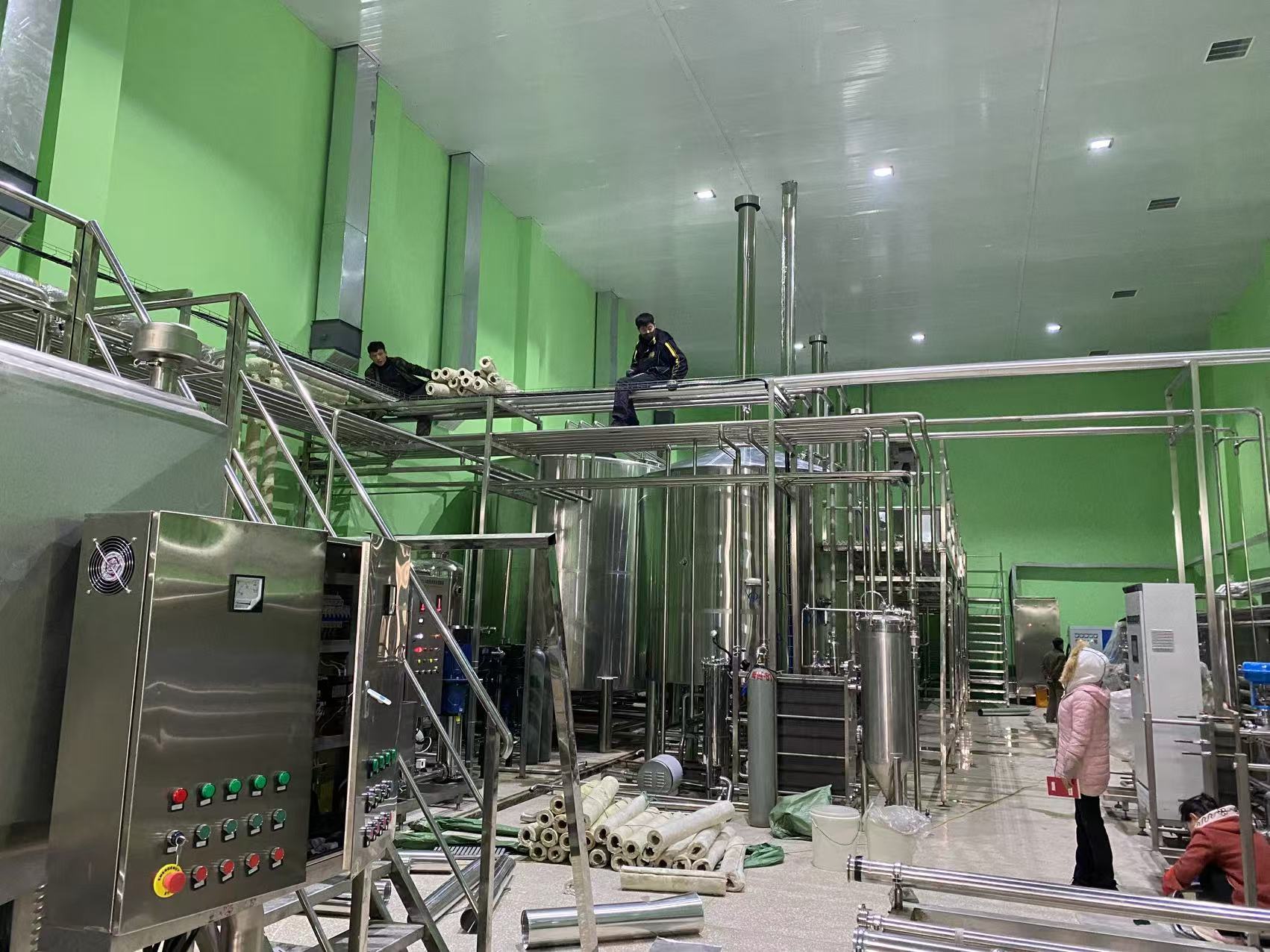 陆河精酿啤酒设备厂—精酿啤酒设备制造：传承工艺与创新科技的交融