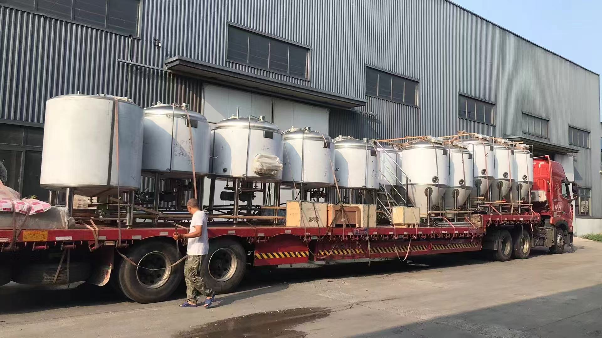 陆河精酿啤酒设备厂—精酿啤酒设备